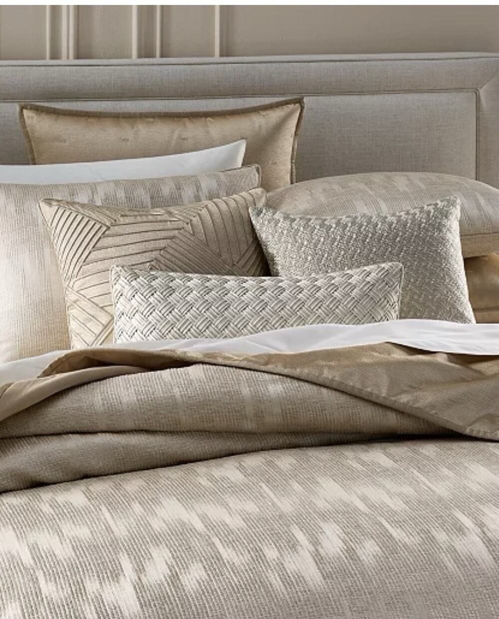 Hotel Collection Gilded Stripe FULL / QUEEN Comforter & Shams Set Gold